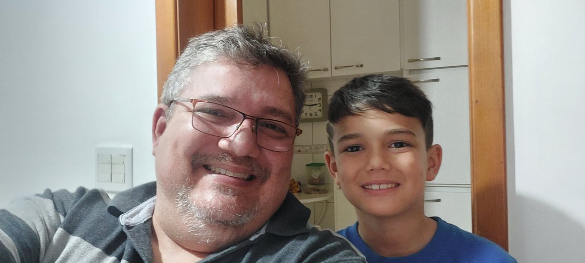 docoutto's tweet photo. #PapaiNoBrasileirao @sportv Papai João Paulo e o filhão Bruno torcendo pelo Mengão. https://t.co/EQfTPIkccT