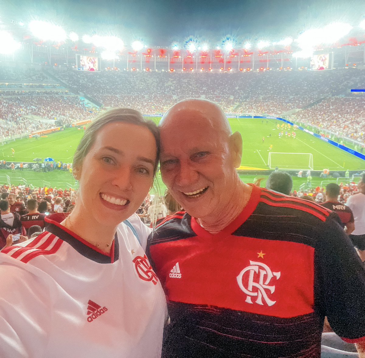 joooooana's tweet photo. #PapaiNoBrasileirao fazendo o que mais gostamos ❤️ feliz dia dos pais!! https://t.co/3wJQoOElPB