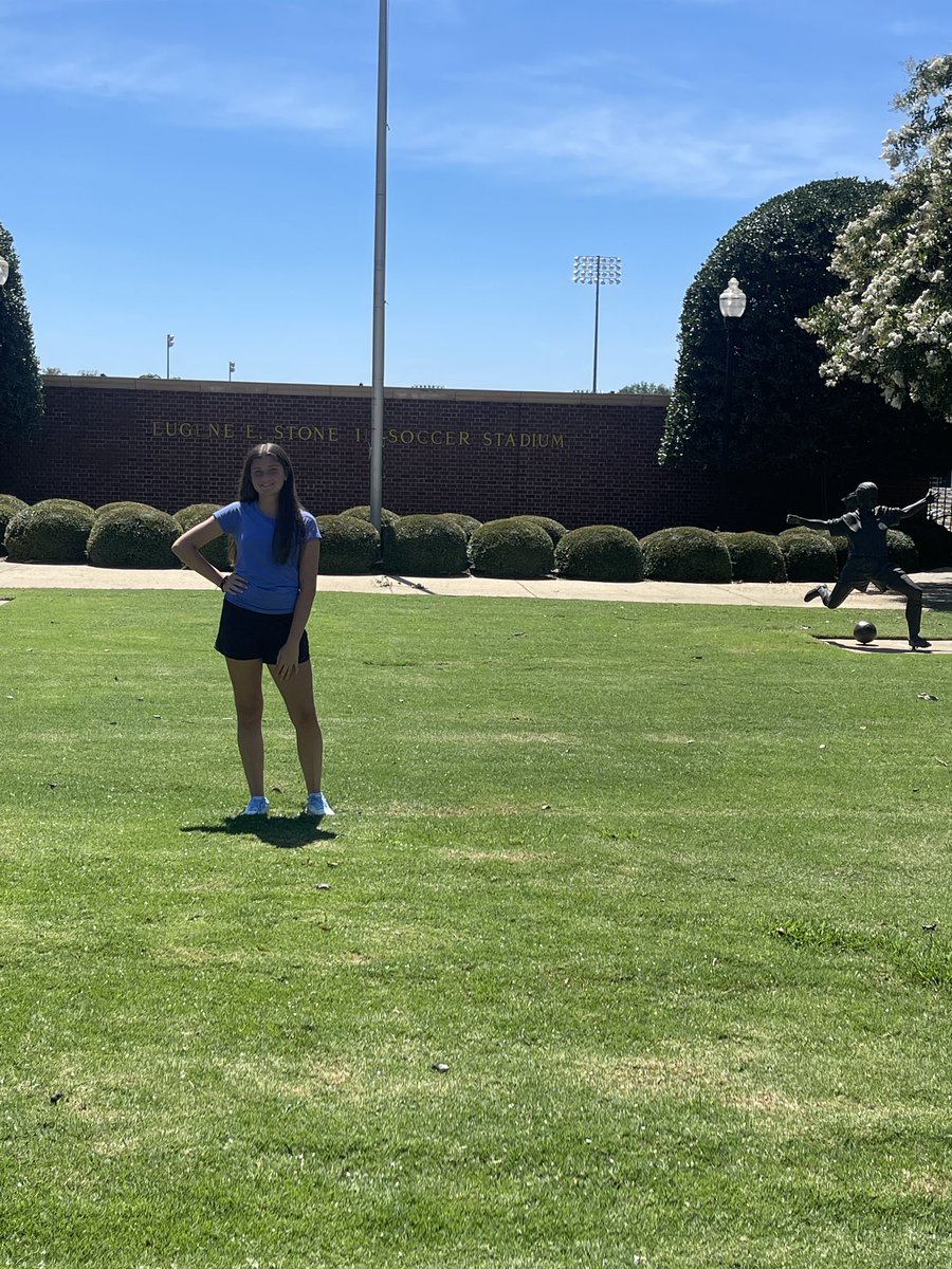 addyson_warden's tweet photo. I had such a fun weekend getting back on the field with my @Bham_United  07 team in the @ECNLgirls preseason friendlies in Greer, SC!! Also, super impressed with my visits to both @FurmanWSoccer and @WoffordWSoc 🤩🤩🤩 https://t.co/Z9imhTGk9v