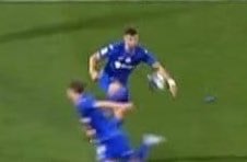 HaGoHa's tweet photo. @AbuOmar_FCB تخيل أي لقطة انحسبت لمسة يد؟ 😂😂😂 https://t.co/5kXraptamT