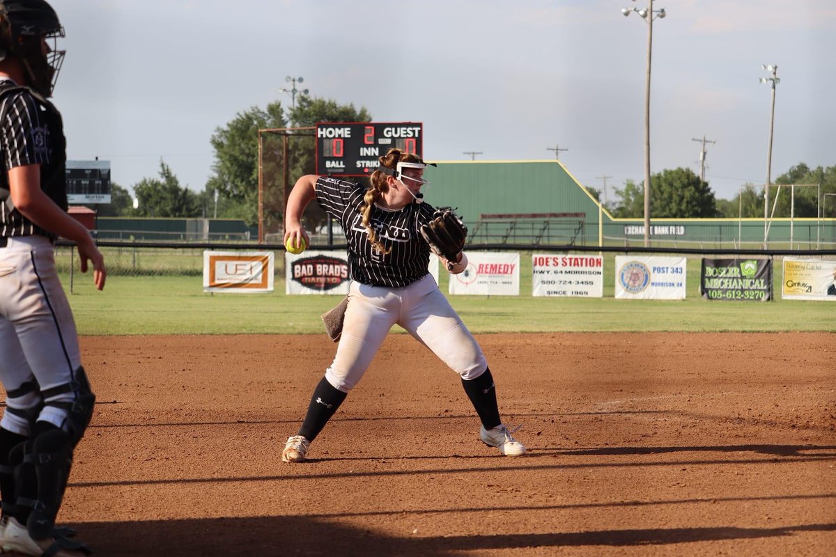 🤍 One last go round🖤

<a href="/Futures918/">FFS 918</a> 
<a href="/FSCCSBHounds/">FSCC Softball</a> 
<a href="/JosilynnWyrick/">Josilynn Wyrick</a> 
<a href="/2kaydenceh/">Kaydence Harjo</a> 
<a href="/brynleacollins/">Brynlea Collins</a>