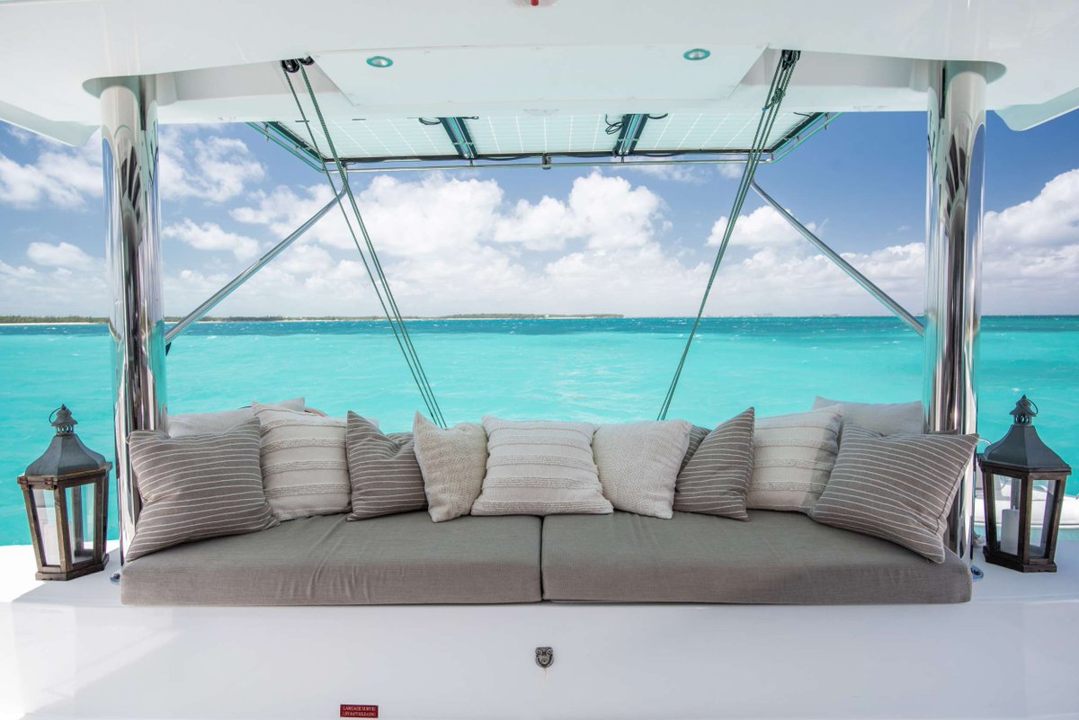 CanvasYacht's tweet image. Escape the routine and discover new horizons.

CaribbeanHorizon, #CatamaranSailing, #AdventureAwaits, #ParadiseVibes, #TropicalDreams, #TurquoiseWaters, #SailingLife, #IslandHopping, #VistaViews, #SeaEscape #CharterBoat #CharterYacht #YachtCharter #Vacations
@sailing_bella