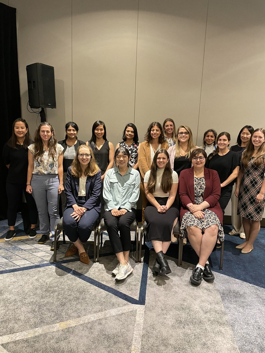 Ruck_chem's tweet photo. Congratulations to this year’s 8th cohort and thank you to the mentors for the WCC Merck Research Award! @AcsWcc #MerckChemistry #WomenInChemistry https://t.co/nPcINjUzg7