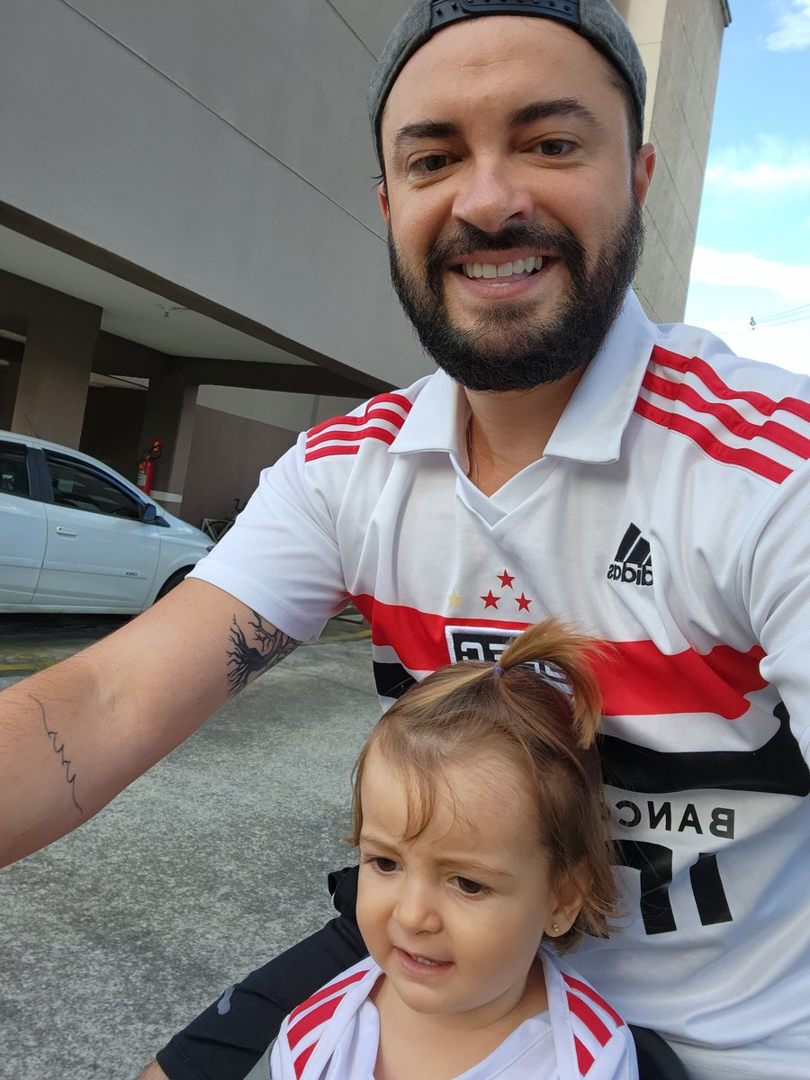 FabiooMatoss's tweet photo. Vamos São Paulo!!! 🇾🇪

#PapaiNoBrasileirao #FLAxSAO https://t.co/O2evjkLLvI