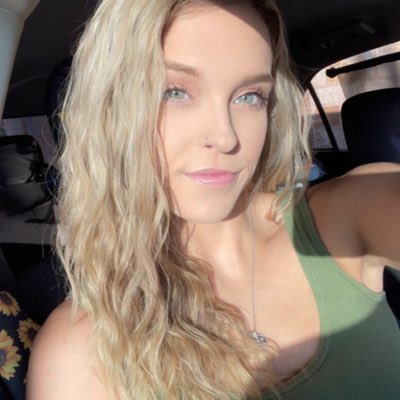kamalyssa09's tweet photo. #NewProfilePic https://t.co/d3QUoMQixp