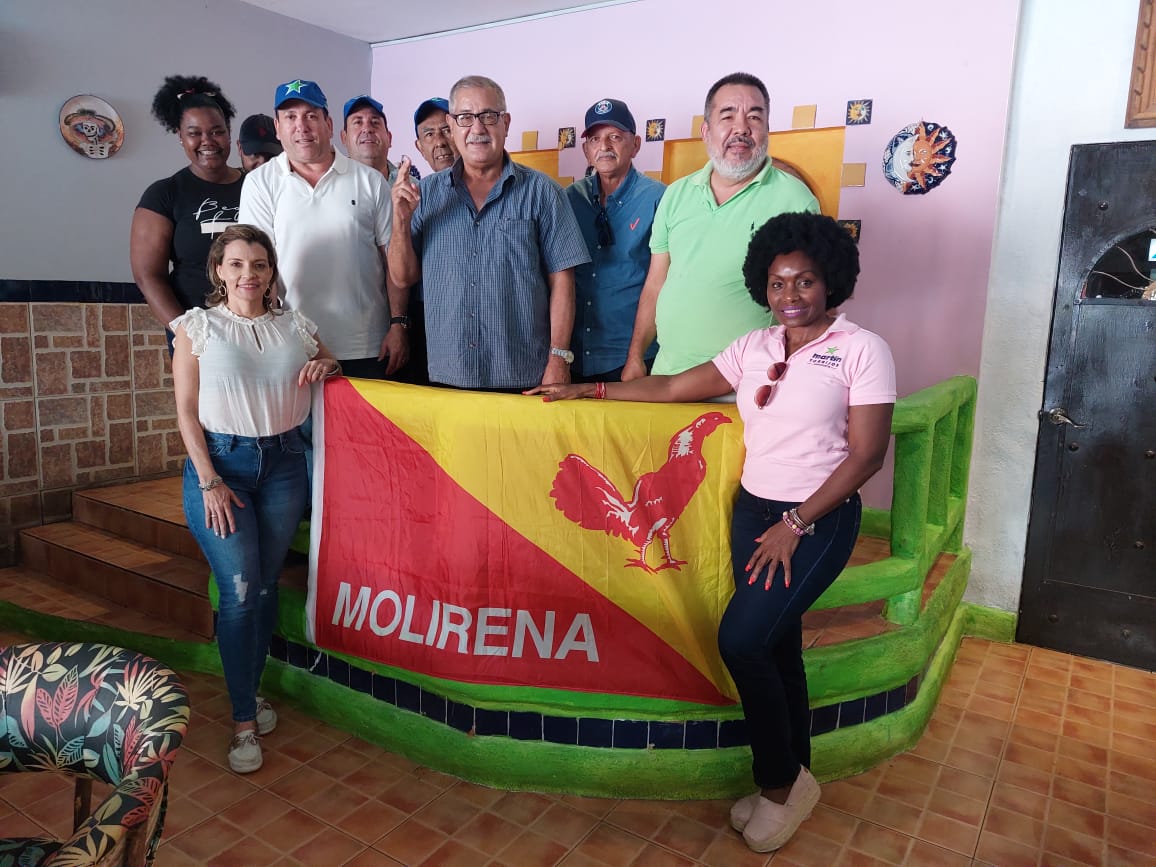 Reunión estratégica con los compañeros del <a href="/molirenaoficial/">Partido Molirena</a> #Veraguas #Chiriqui y dirigentes del <a href="/pp_panama/">Partido Popular</a> <a href="/jehpayne/">@jehpayne</a> <a href="/zulemiran/">ZULEMIR90s</a> @cesarbreaclavel @farlaneskatiuska

Chacho Donoso - Veraguas 
Olmedo Pity - Chiriqui
Jaime Castillo - Chiriqui
Luis Herví - Chiriqui
