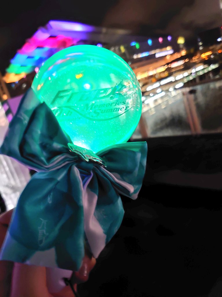 0210_1118's tweet photo. #Free_10周年 
Free! 10th Anniversary －Memories of Summer－本祭昼・夜参戦してきました🏊
10年間を語り尽くすトーク&amp;STYLE FIVE SPECIAL LIVEと最高のイベントで、Free!を好きで本当に良かったなと思えたけど、「これで最後」と信長君含めて明言されたのがツラい😢
でもこれからも応援するから📣 https://t.co/tel8MCeXPc