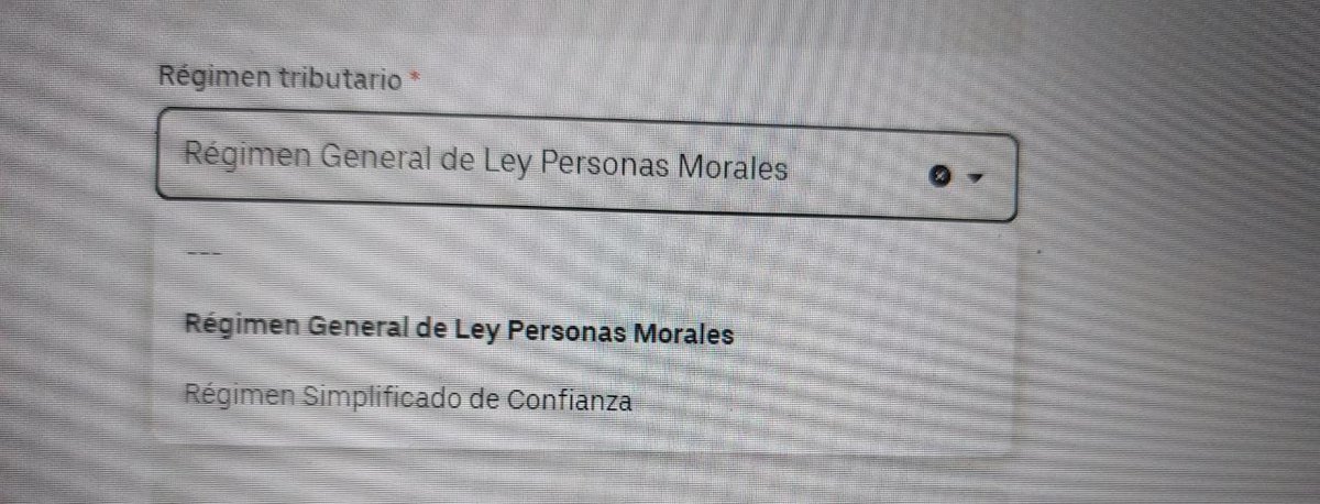 americafalfan's tweet photo. @Uber_MEX @Uber_Support  ayuda! tengo un par de facturas  con error en el regimen DESDE HACE MAS DE UN MES Y ME URGE  su apoyo. La plataforma solo me desglosa dos opciones y no aparece la que necesito (PERSONAS MORALES CON FINES NO LUCRATIVOS). se adjunta evidencia. https://t.co/DUeRx8MU11