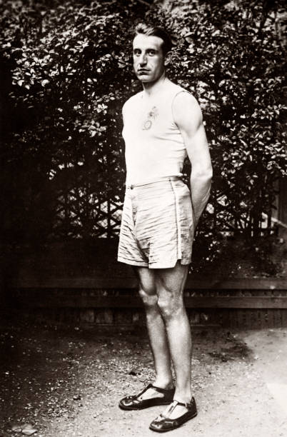 Georges André fue un verdadero guerrero del deporte que supo apostar al altruismo para darle una mejora continua a sus desempeños. Al demostrar notables cualidades, en especial por su liderazgo, el ejército francés lo enroló para defender a la nación en la Segunda Guerra Mundial.