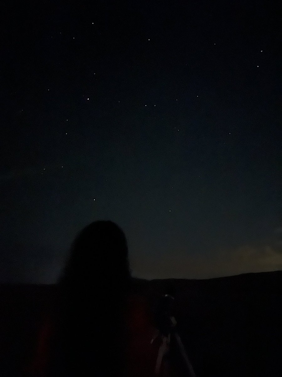robvalles1's tweet photo. A Sky full of stars 🌌 https://t.co/oyKqps23MB