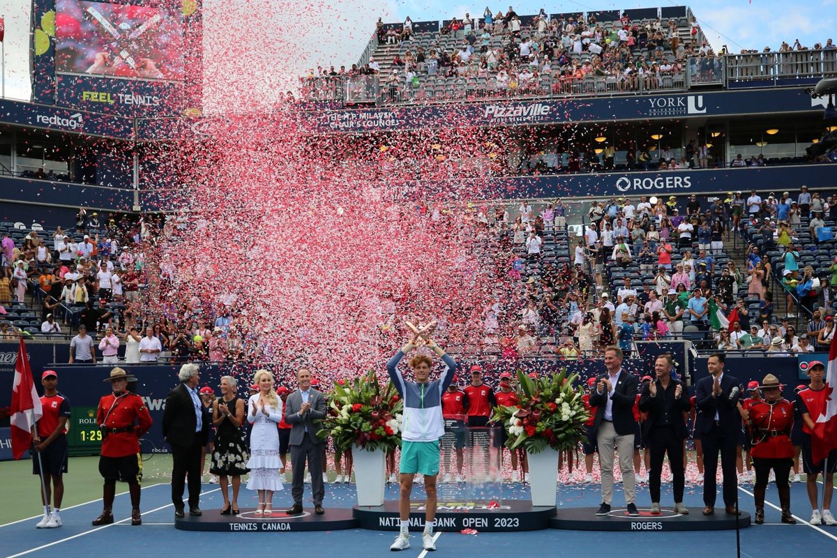 anzelone9's tweet photo. Emozioni che solo lo sport può regalare!
Jannik #Sinner vince il #NBO23 di Toronto e conquista il suo primo Master 1000 in carriera. 
E per chi c’è dall’inizio questo è davvero un grande giorno 🦊🧡 https://t.co/BuPmF4WDCe