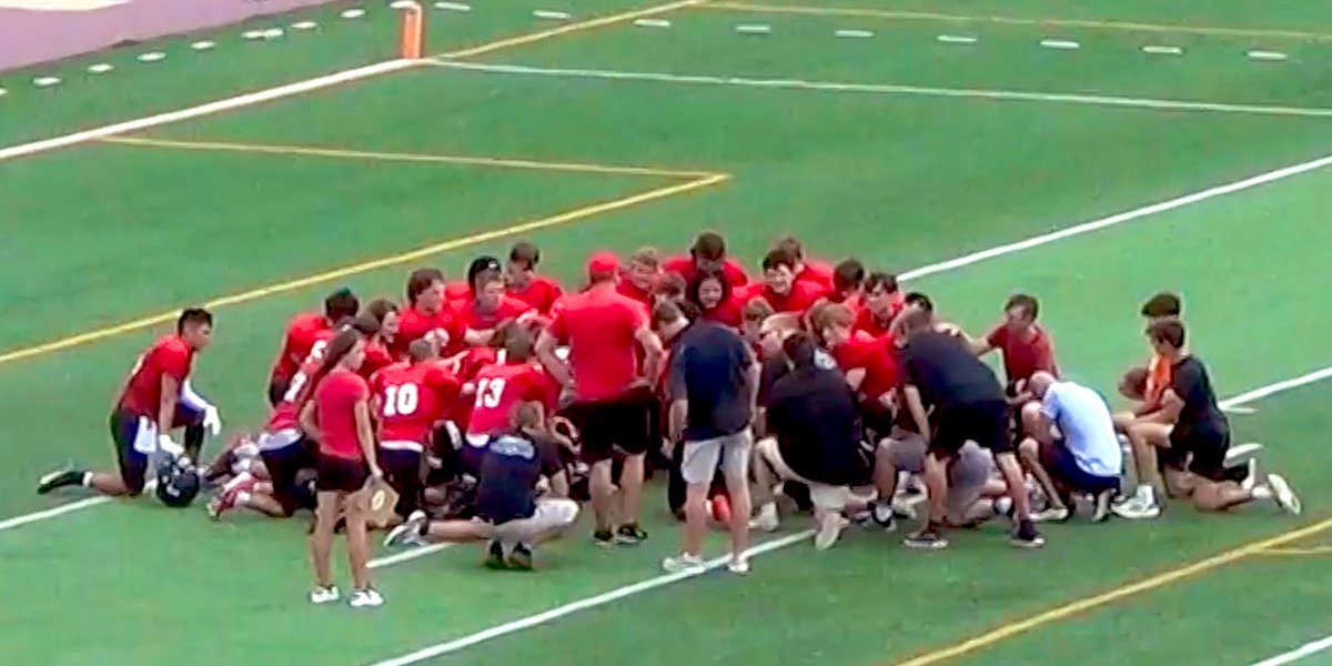 henry_geck26's tweet photo. Scrimmage https://t.co/0m0QS3lmxV