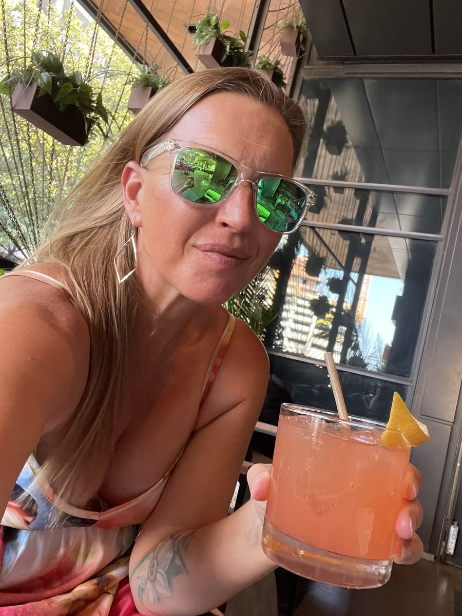 fermentedlands's tweet image. Cooling down w/ a cold drink 😎 #austin #texas #excessiveheatwarning