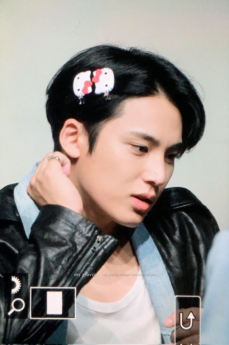 minegyu_'s tweet photo. mingyu of the day https://t.co/r91r1YeGbg
