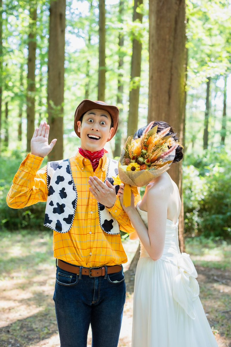 rlnzThra's tweet photo. ㊗️結婚しました㊗️

この度、私都留拓也はかねてからお付き合いしていた女性と結婚しました。妻は阿部寛さんファンでディズニー好きなので、完全に阿部さんとウッディのお陰です！
これからも夢と魔法の国のように楽しい夫婦生活を送れるよう、精進して参ります。ハネムーンは東大に行けぇ！ https://t.co/q3iEoxGZMZ