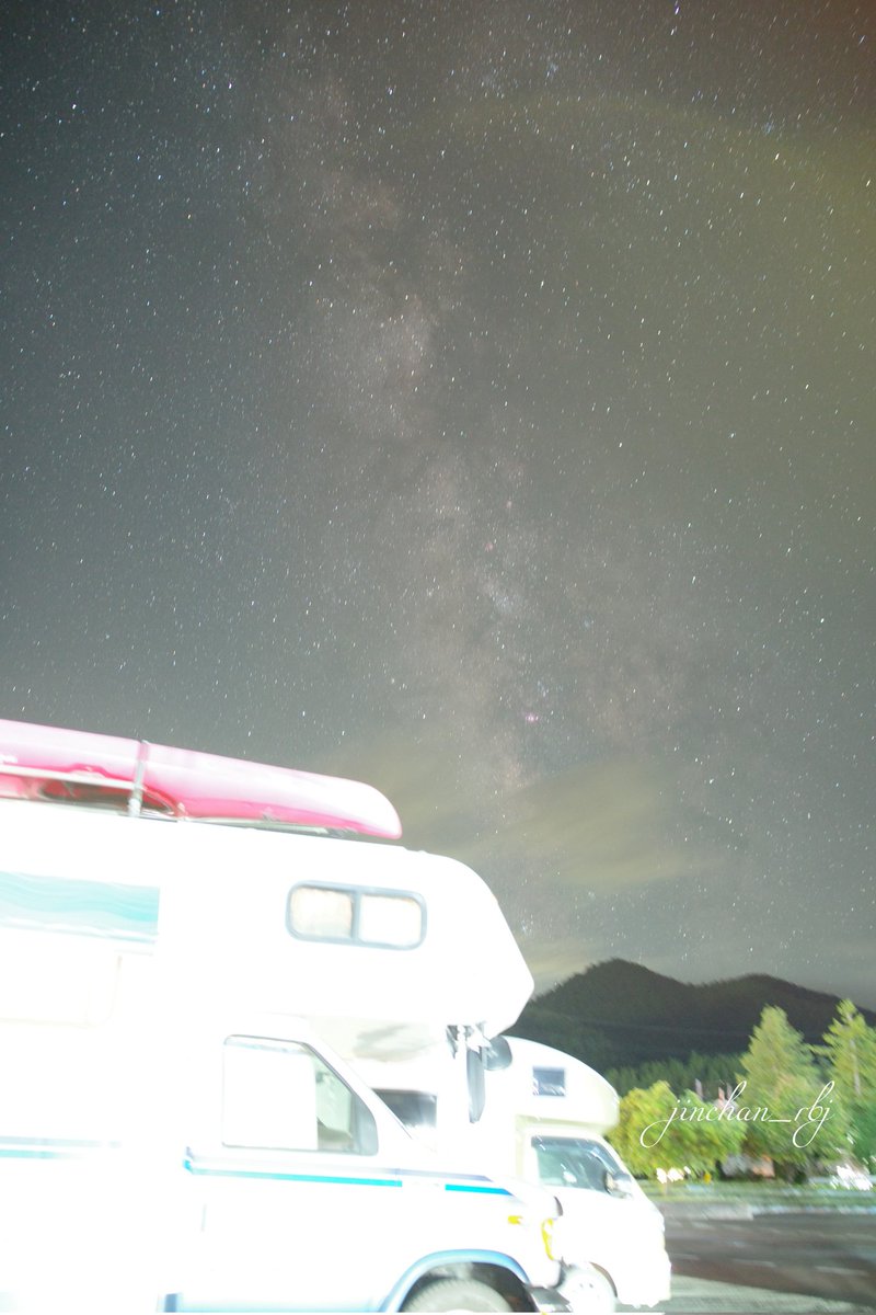 JinRbj's tweet photo. おはようございます。
昨夜はやっと星の撮影ができましたが道路沿いの道の駅での撮影はやはり難しいですね。
撮って出し無加工です。
#pentaxk3mkⅲ
#sigma1835art
#astrotracer
#よしみカメラ
#astronightscape
#bcvernon
#c19le
#bcヴァーノン https://t.co/C2XuZneGKr