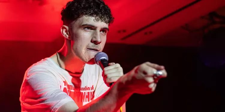 brianjaffa's tweet photo. After squeezing in quite a few #EdFringe shows over the last couple of weeks, I’d happily recommend all these as real stand-outs.
In no particular order: Dark Noon, Lena, Tinderbox Orchestra, Grand Old Opera House Hotel, IMA, Lash, Liam Withnail, No Love Songs &amp; Six Chick Flicks. https://t.co/JuSB9wxLDT
