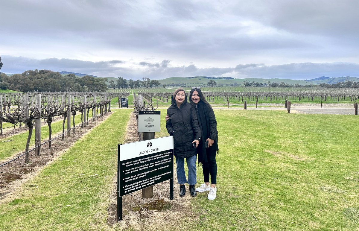 Another day spent well... 😁😁
Exploring the wineries in Adelaide from an aerial view 🚁🚁