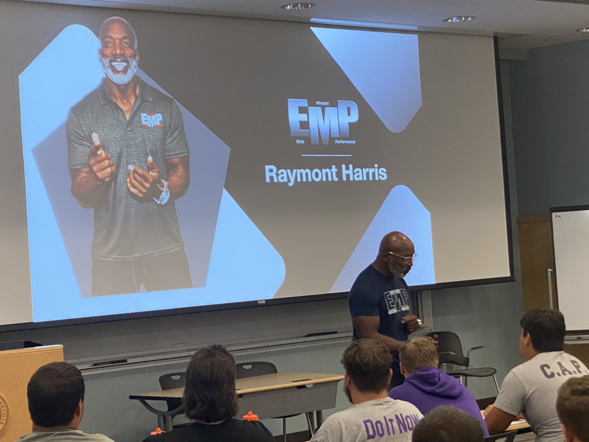 So thankful for the message from @raymontharris given to @CapitalU_FB ! Very powerful!