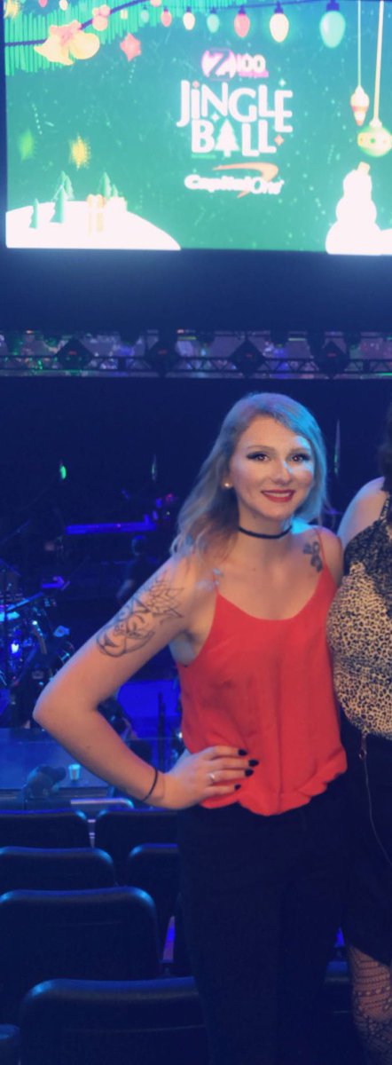 Also her and I were kinda twinning 🥹❤️