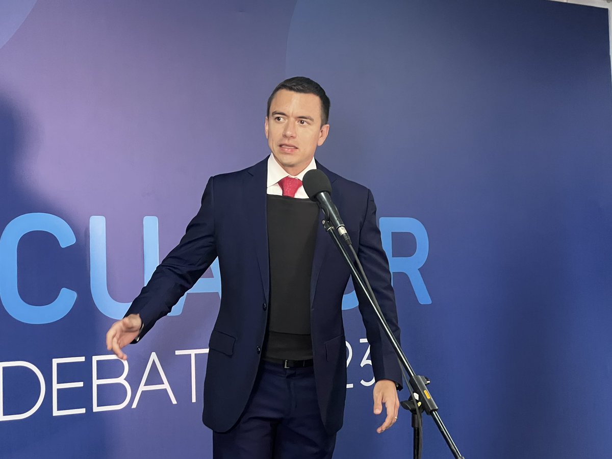 DanielNoboaOk's tweet image. #NoboaEsEmpleo | Estamos listos desde el @cnegobec para dar inicio con el #DebatePresidencial2023

Confrontaremos la verdad y celebraremos la democracia 
#VamosADecirQueNo