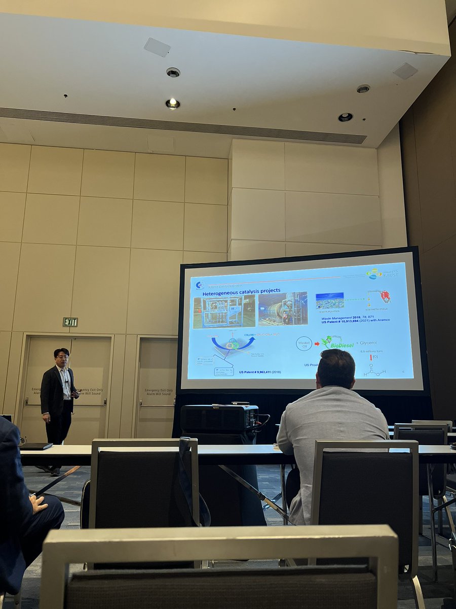 MohnnadAlabsi's tweet photo. I had the privilege of attending the ACS National Meeting held in San Francisco #acsfall23, where I had the distinct pleasure of attending several great scientific talkes amoung those, Kuo-Wei Huang Prof. Andy's thought-provoking presentation titled "Fueling the Future." During this remarkable event, I had the honor of connecting with Professor Robert Waymouth, a distinguished graduate of Professor Grubbs group and other pioneers in the chemistry field. Further expanding my scientific knowledge, and enriching my experience. @KaustResearch @kaust_corelabs @EnergyCatalysis