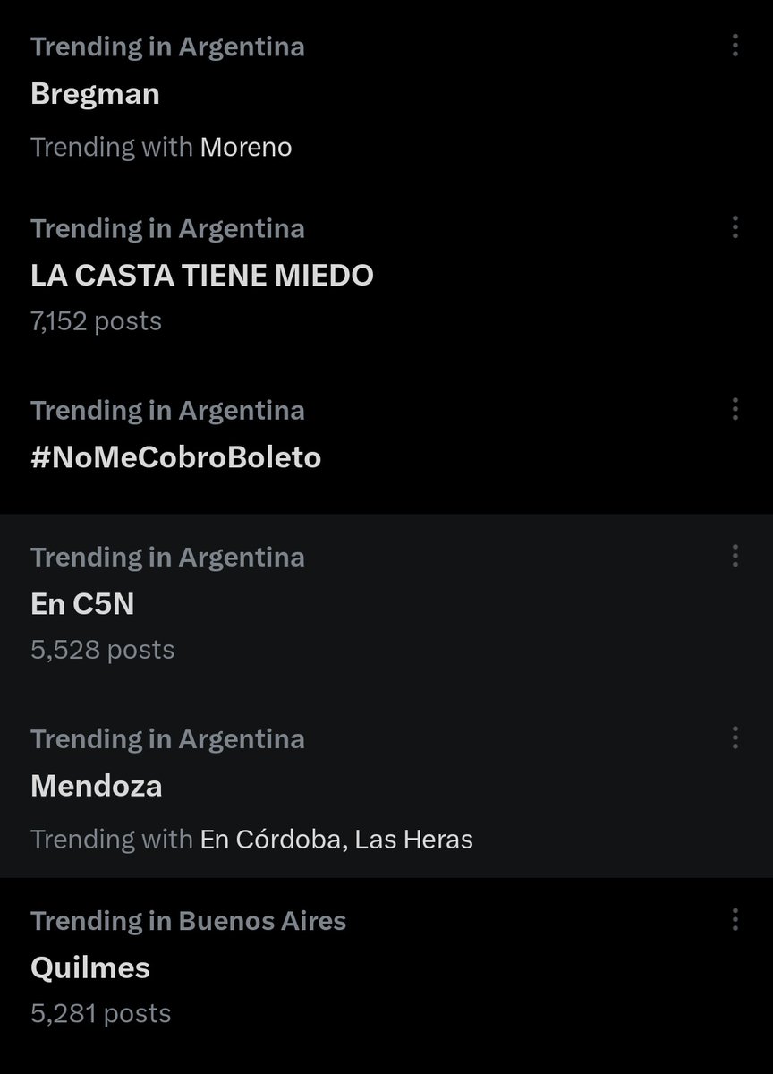 aqualouksna's tweet photo. No, boludos, la casta no tiene miedo, los que tenemos miedo somos todos los que laburamos y estudiamos porque el discurso de este pelotudo nos puede cagar la vida https://t.co/HOuUAbnamF