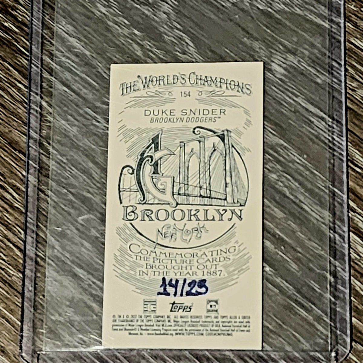 MeRedEye's tweet image. #DukeSnider Giveaway...
Someone will get this 2022 Allen &amp;amp; Ginter 'The World's Champions' mini 14/25.
Like and Repost. Winner will be picked tonight 08.13.23 at 10pm PST. Good luck!

#Topps #AllenAndGinter #MiniCard #BrooklynDodgers
#TheHobby #WhoDoYouCollect