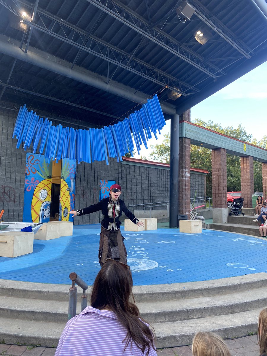 Jennifer Hart tweet media