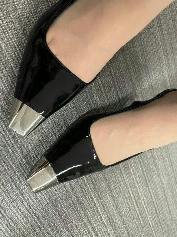 唔该，今日叫我做:库里。
#人妻少妇 #裤里丝 #丝袜高跟 #广州 https://t.co/hRK4LD8Rt5