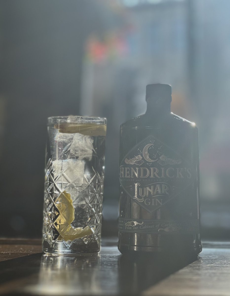 BrookGreenHotel's tweet image. That G&amp;amp;T feeling 😌😍 #ginandtonic #hendricks #fevertree