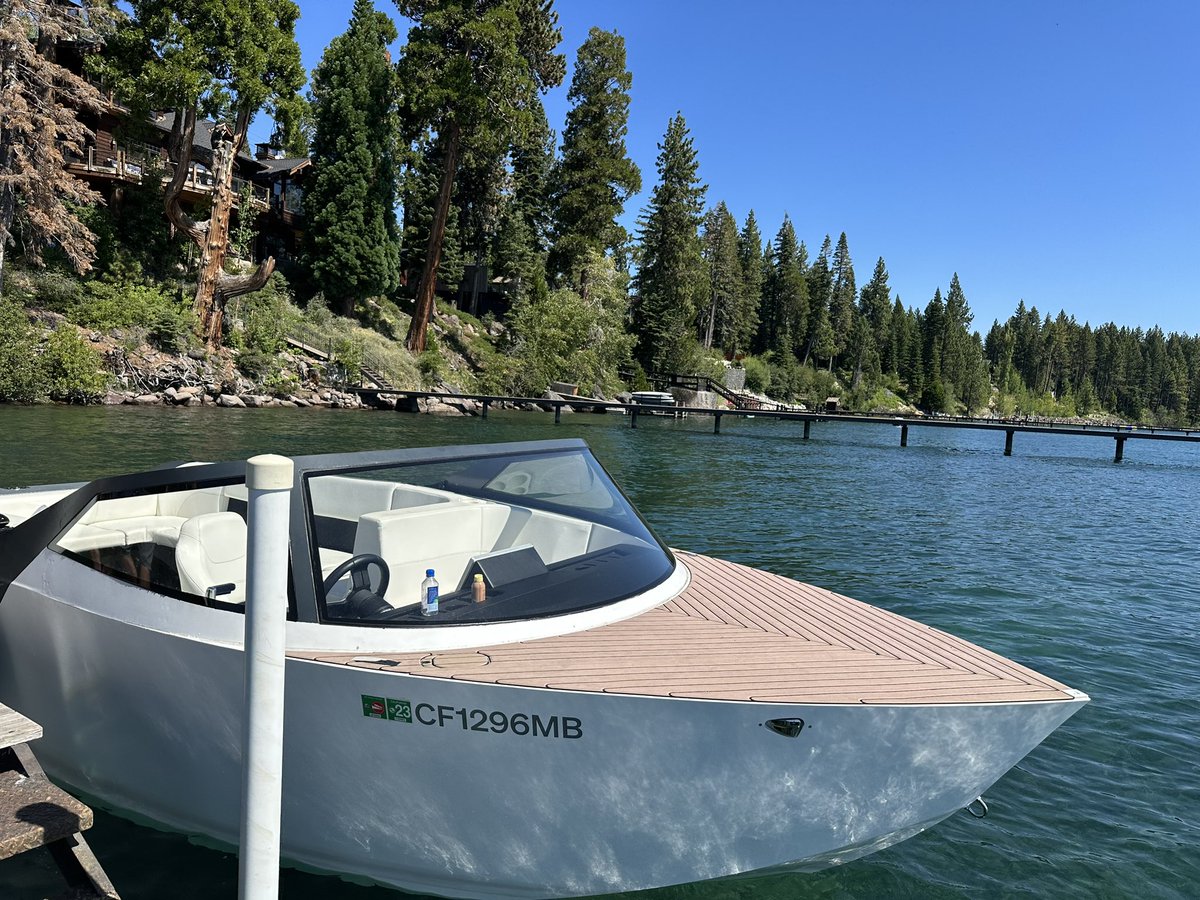 Riding on @ArcBoats felt like the first time riding in a Tesla. Hard not to imagine electric being the future of boating.