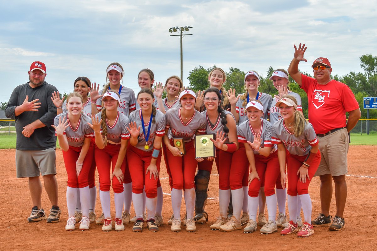 MorganHayes24's tweet photo. Helped @kremlinsoftball win our 5th straight conf tourney by going 5/8 w 3 doubles, 1 triple, 1 hr, 4bb, 8 rbi and 6r.  Humbled to be named Tournament MVP! I love my team!  @NOCEnidSB https://t.co/KlcDbW5xUe