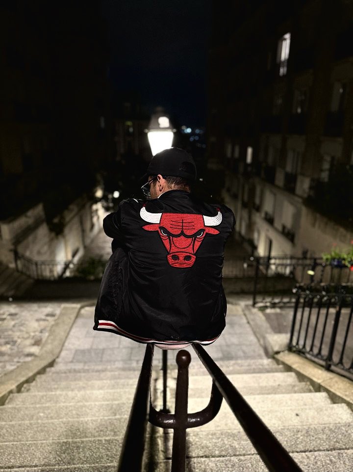 First ever twitter pic, Paris can be beautiful sometimes. 🫡