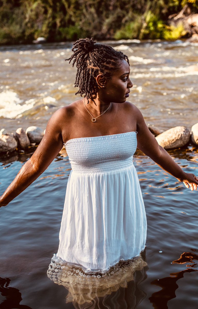 rootbeerphoto's tweet image. 1 year ago today with Aleya. And this was the shoot where I destroyed my D850 by falling into the #kernriver - jasonfrostphotography.pixieset.com #bakersfield #kernrivercanyon #rancheriaroad