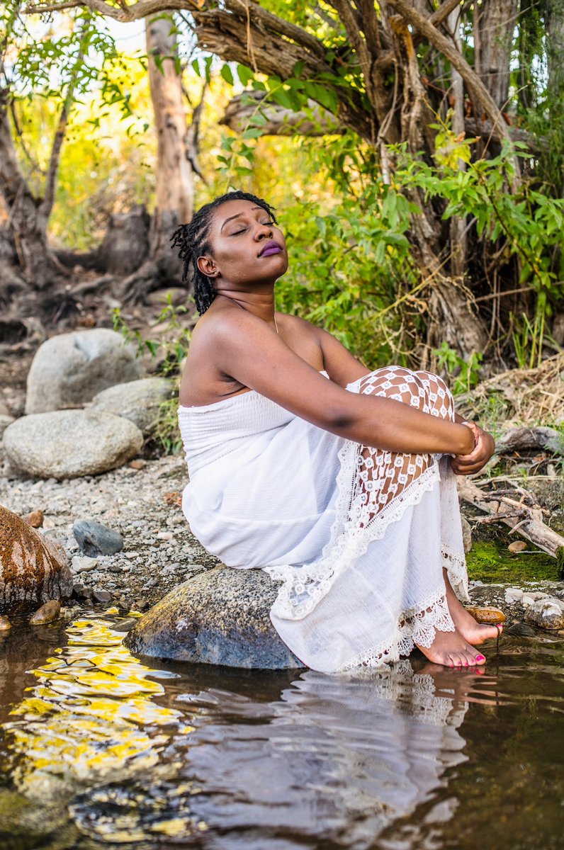 rootbeerphoto's tweet image. 1 year ago today with Aleya. And this was the shoot where I destroyed my D850 by falling into the #kernriver - jasonfrostphotography.pixieset.com #bakersfield #kernrivercanyon #rancheriaroad