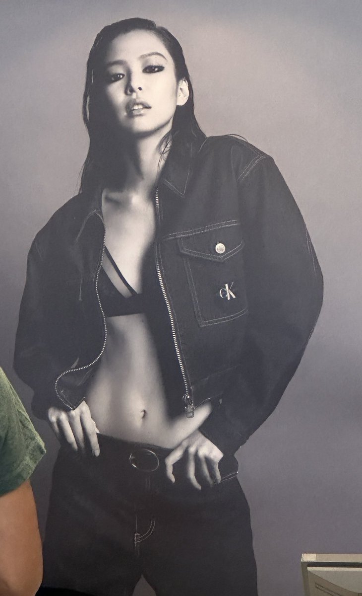 #JENNIE FOR CALVIN KLEIN

#BLACKPINK <a href="/BLACKPINK/">BLACKPINKOFFICIAL</a>