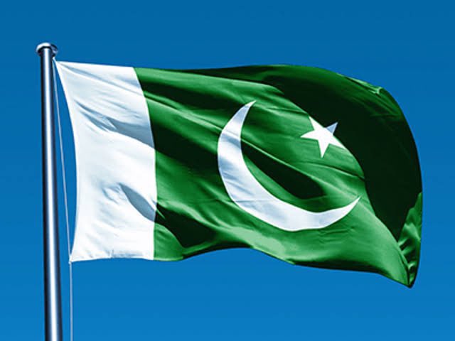 Pakistan Noor hai
Or Noor ko zawaal nahi.

#HappyIndependenceDay #Pakistan #14August2023