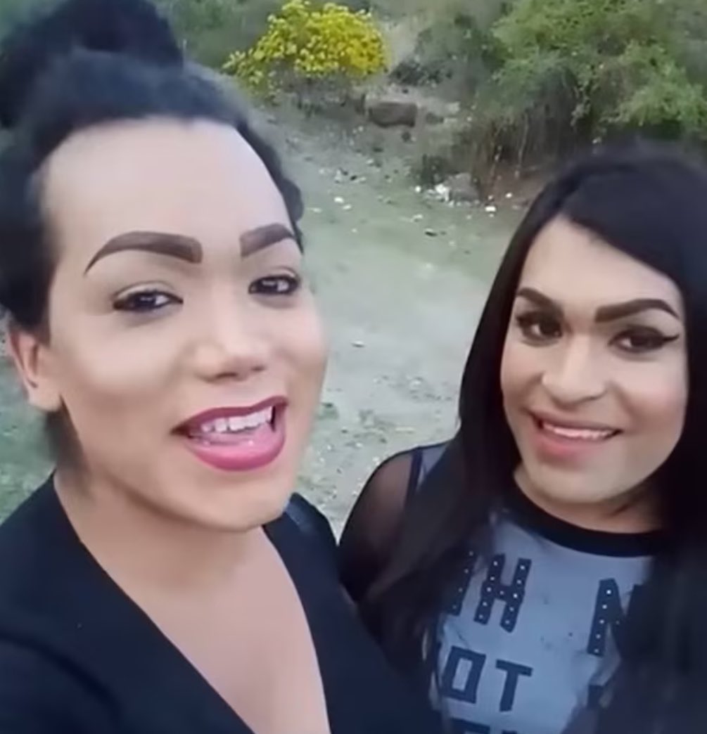 LaWendyGuevara's tweet image. Un Dia estuvo perdida en una montaña sin dinero y al otro día gana 4 millones de pesos con todo el cariño de mexico 🥺🥲
#LaCasaDeLosFamososMx