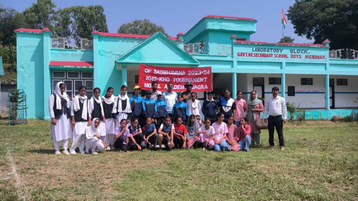 prodefencejammu's tweet photo. #WomenEmpowerment
#IndianArmy to empower girls & women of the remote areas of #Mendar, district #Poonch (J&K) organised three days #Sports competitions to enforce their right to participate in sports at all levels & promote #GenderEquality.
@SpokespersonMoD
@adgpi https://t.co/0fS3RLLHH5