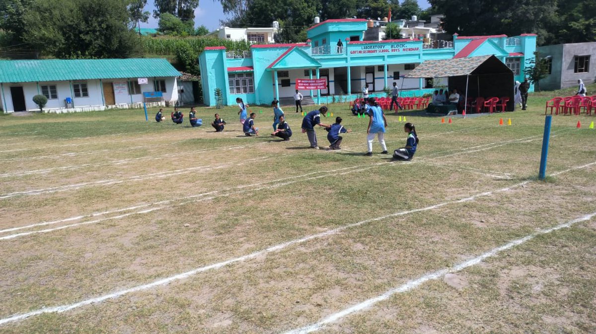 prodefencejammu's tweet photo. #WomenEmpowerment
#IndianArmy to empower girls & women of the remote areas of #Mendar, district #Poonch (J&K) organised three days #Sports competitions to enforce their right to participate in sports at all levels & promote #GenderEquality.
@SpokespersonMoD
@adgpi https://t.co/0fS3RLLHH5
