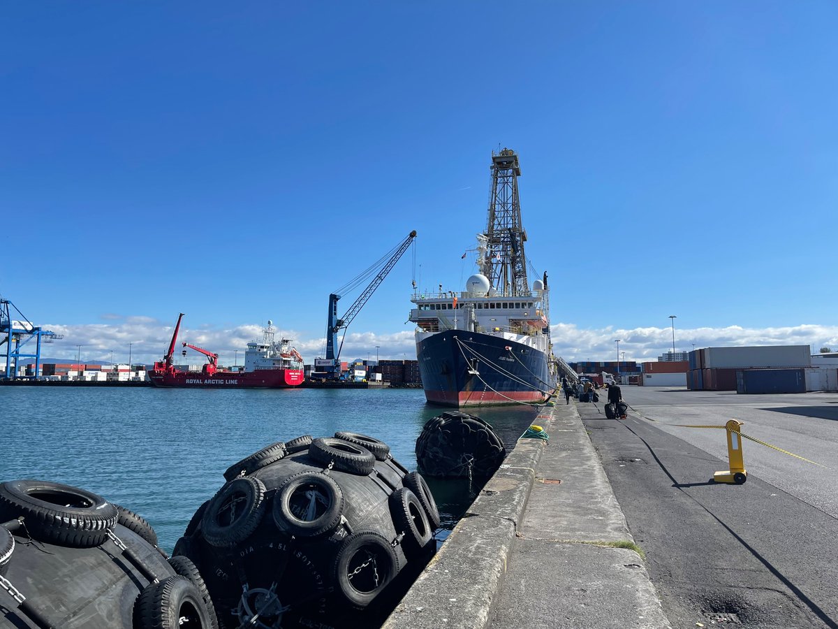 Busy day yesterday getting acquainted with @TheJR and its crew! We’re all on board but staying in port until Thursday. During that time we’ll settling into ship life, getting to know each other, start planning some science, and doing lots of COVID testing! #exp400 #iodp