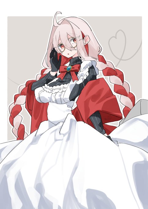 丸眼鏡三つ編みメイドまひ 