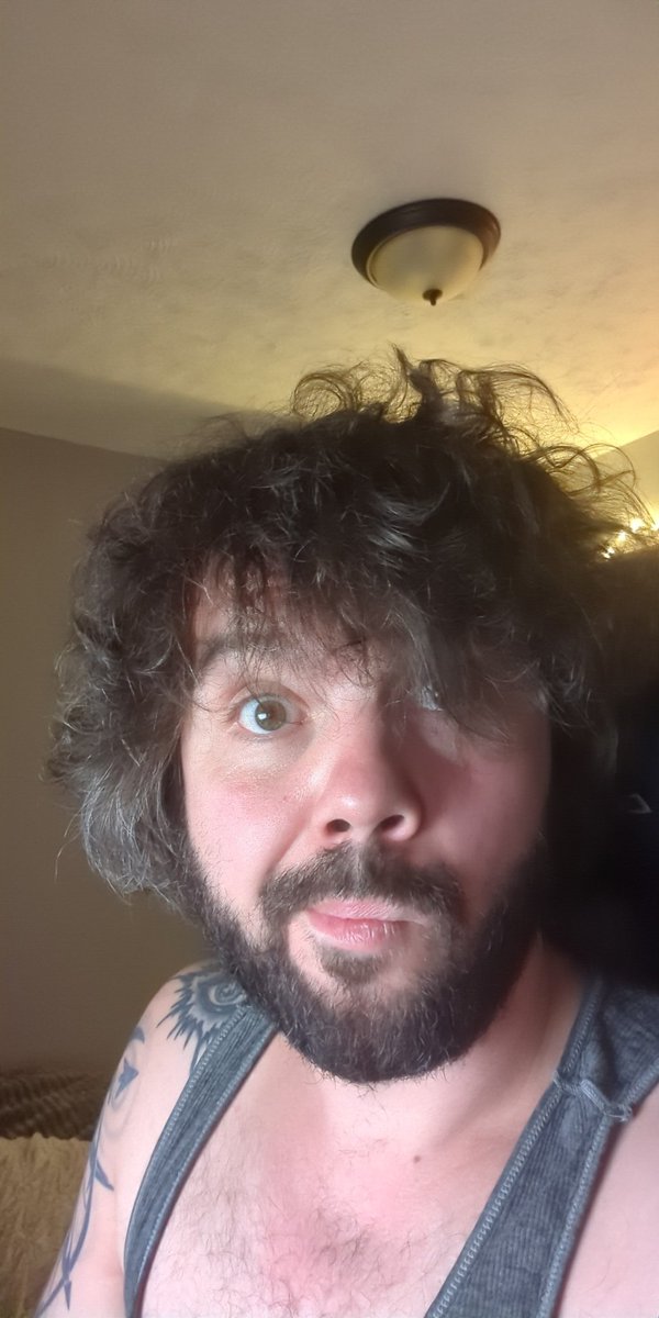 Unclebuckit tweet media