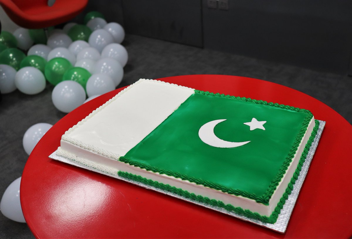 DPL_rebels's tweet photo. Happy Independence Day 🇵🇰! On this occasion, let's renew our dedication to ensuring our country's freedom, unity, and progress.

P.S.: Nothing like celebrating with our second family 🙌

#DPL #DPLRebels #PakistanIndependenceDay #LongLivePakistan https://t.co/gXlfFNPc4G