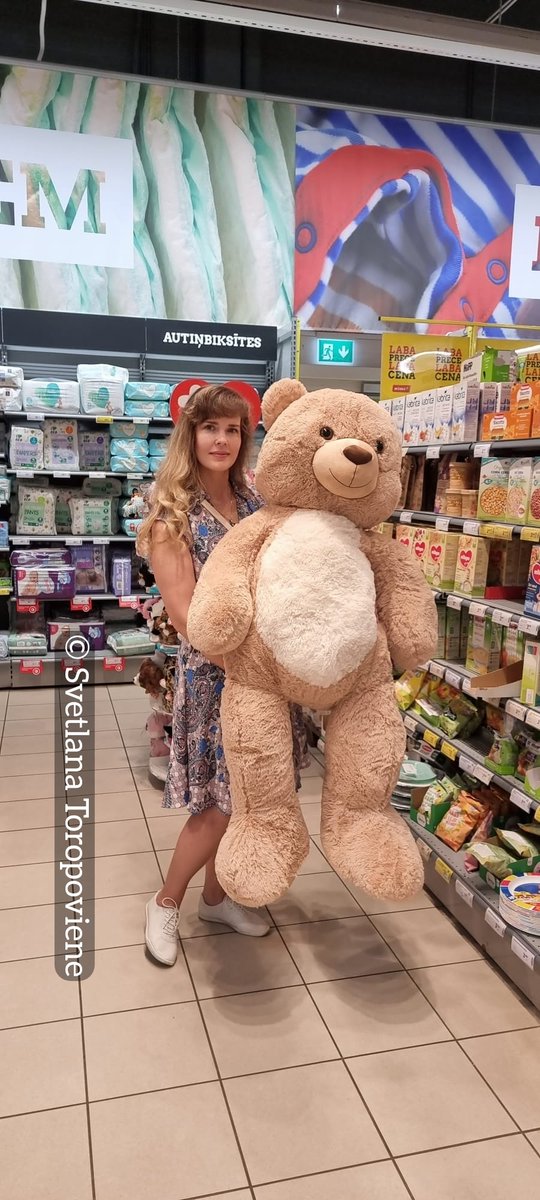 LanaToro21's tweet photo. #Yesterdaymoments #Latvia #Riga #MynewFriend
I send you a huge hug, because sometimes it's all we need...silent hug to make you feel wanted, valued & loved❤🤗❤
If we hug a little tighter, our hearts will be a little closer ❤🤗❤ https://t.co/JHaspyqAqV