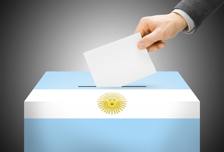 radiomix1069's tweet photo. # Actualizamos  hora 22 Capitán Bermúdez
75% escrutado
Javier Milei  5346 – 39%
Massa  2480 - 18%
Grabois  523 - 4%
Bullrich  2022 - 15%
Larreta  1271 - 9% https://t.co/iV58AjJw3R