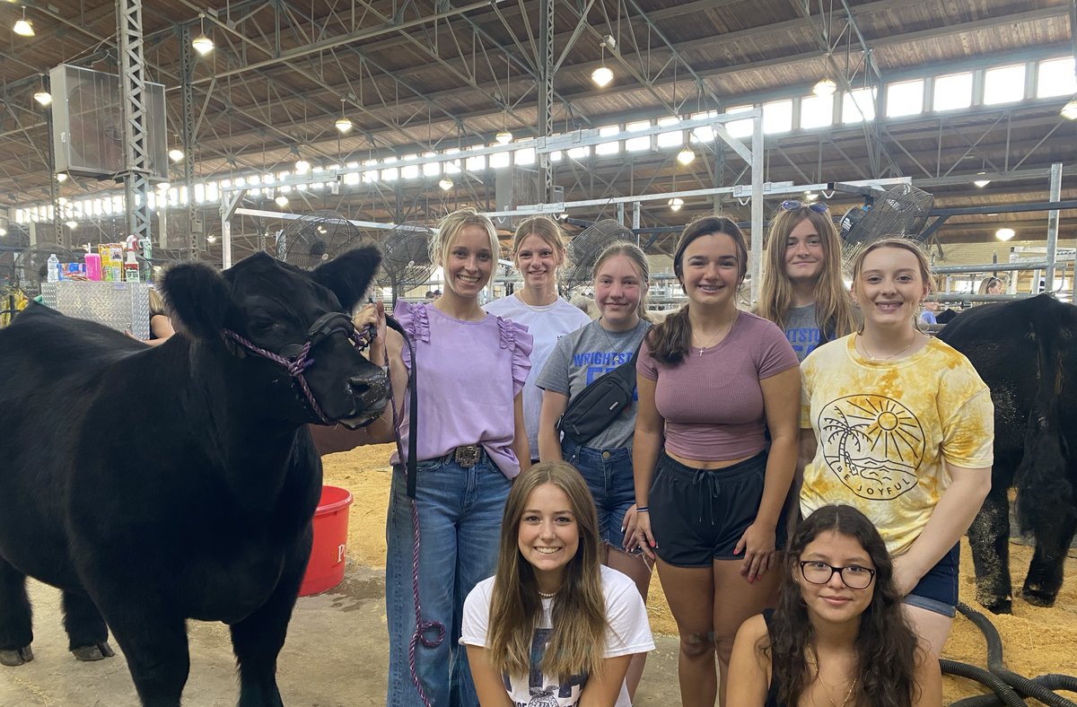 WrightstownCSD's tweet photo. #WCSDStrong FFA members had the opportunity to learn about Wisconsin agriculture and visit with agricultural professionals while attending this year’s WI State Fair! https://t.co/fqnr5pXBsN