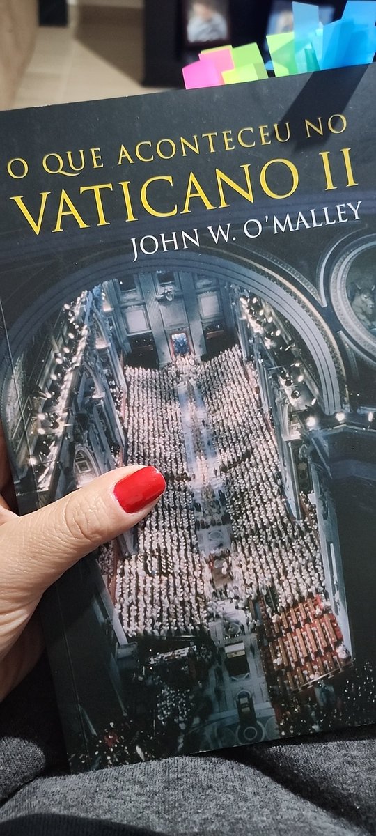 Andrea_Journal's tweet photo. Leitura do mês! https://t.co/4HqGB10S1t