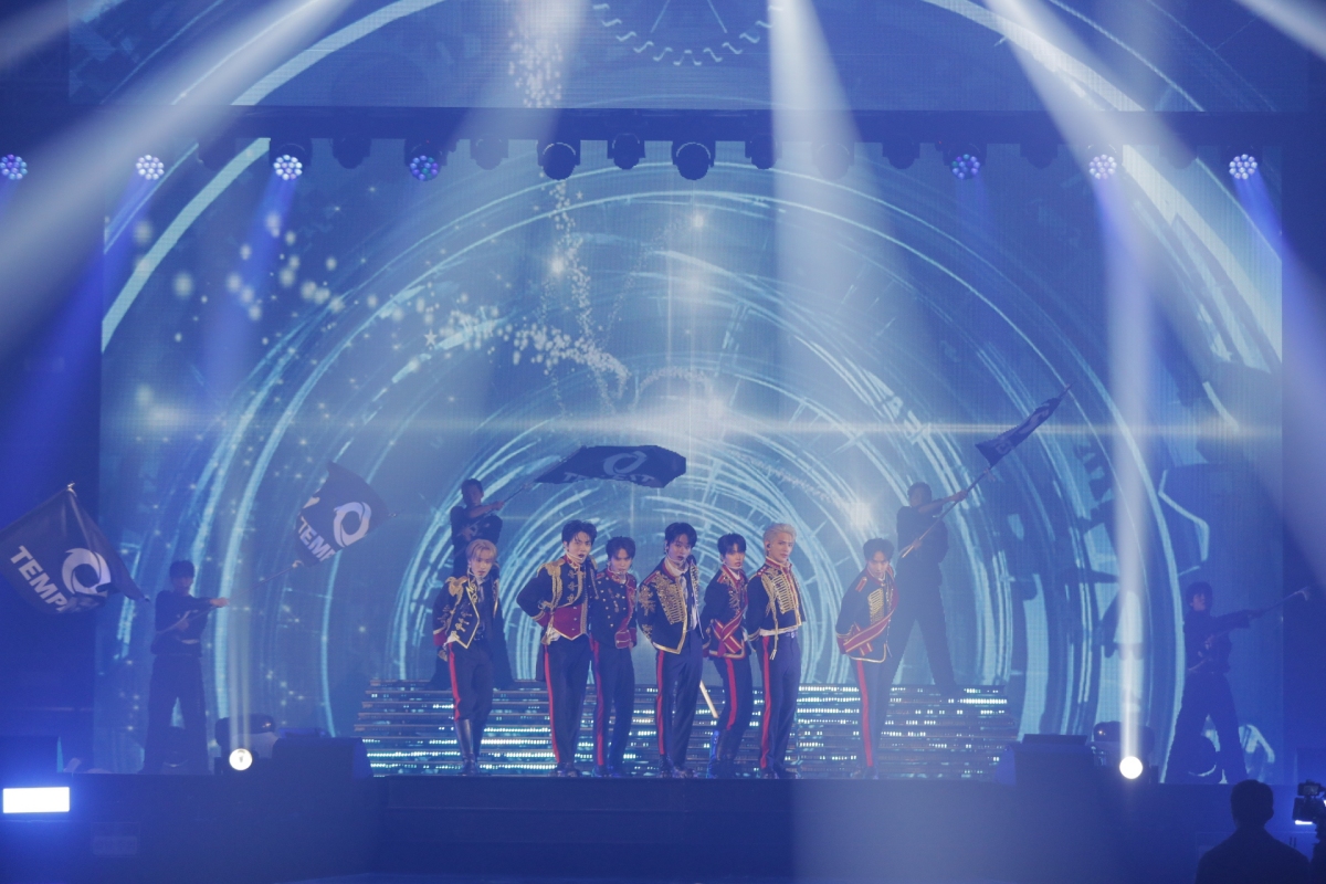 kbsworld_enter's tweet photo. '4세대 핫템' 템페스트, 데뷔 첫 국내 콘서트 'T-OUR' 성료 "많은 것 받은 시간 감사해"

국내 첫 단독 콘서트 성황리 마무리→日 오사카·도쿄 공연으로 열기 ing

[사진 = 소속사 제공]

#템페스트 #TEMPEST https://t.co/7M2DoEA7hC